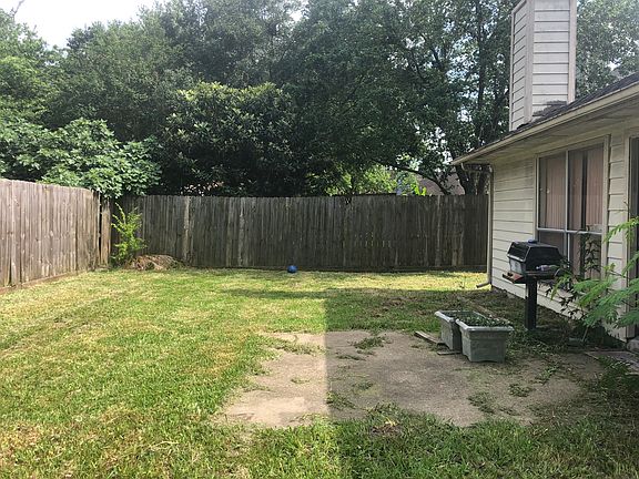 3rd image of 1035 Wentworth Dr