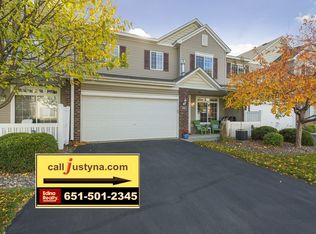 738 Maple Hills Dr APT G, Maplewood, MN 55117