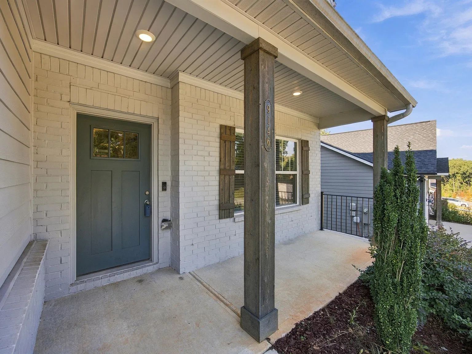 5 bed, 3268 sqft, $3,300 — Photo 4