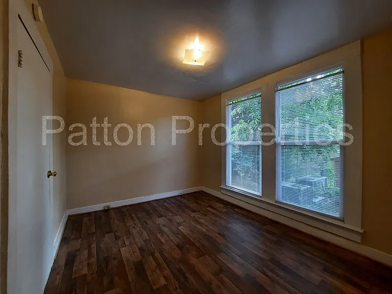 3202 Colin Kelly Dr — Photo 9