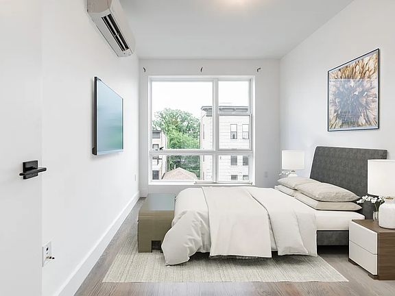 3rd image of 254 E 28th St #1R
