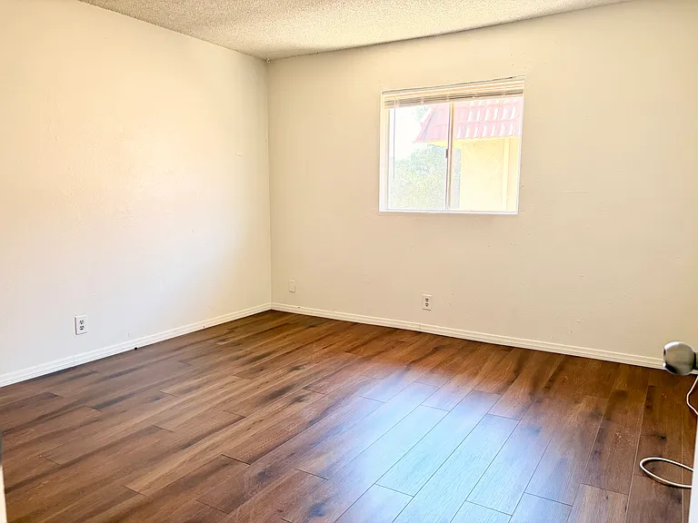 1717 Cordoba Ln #D — Photo 10