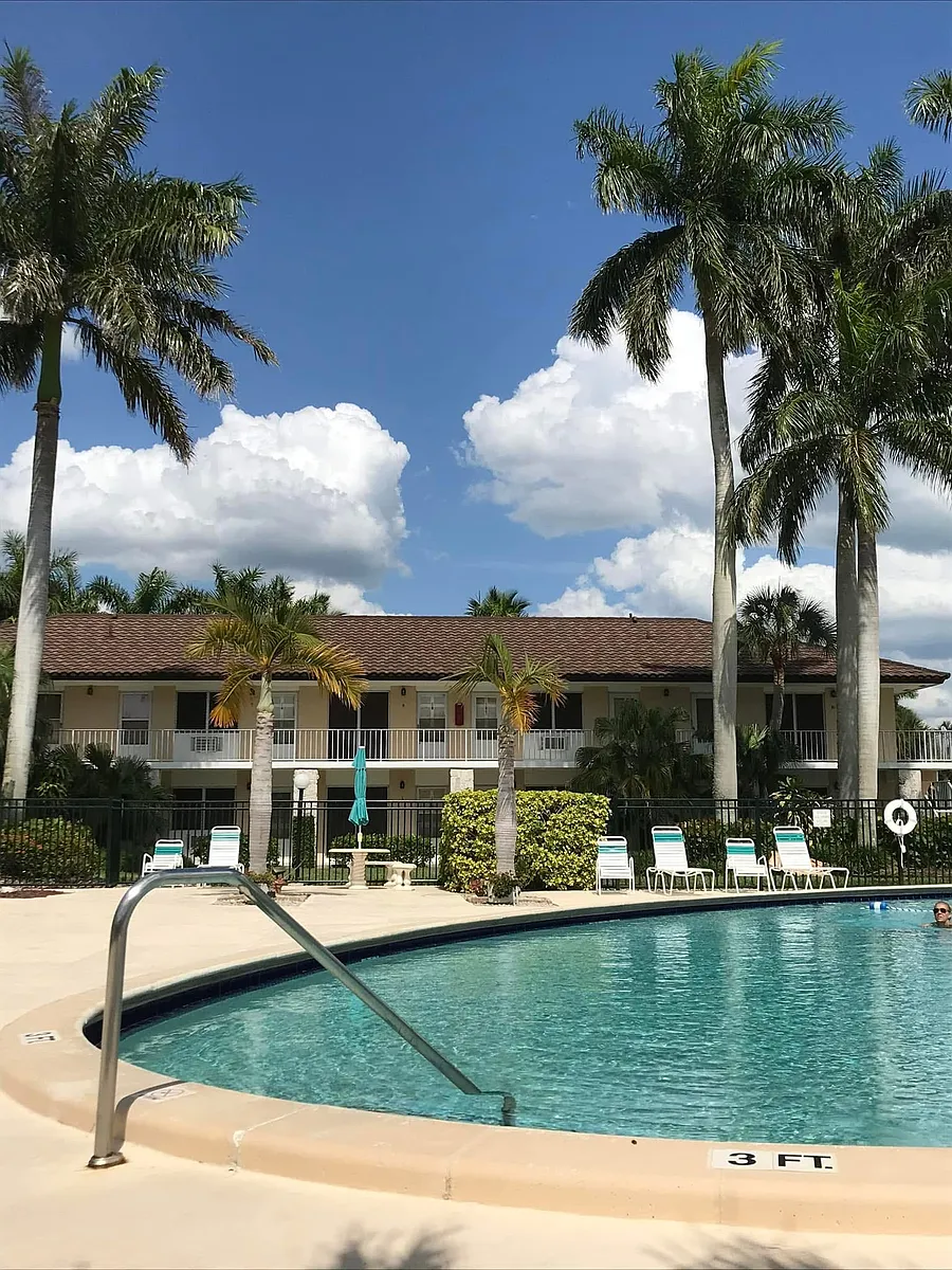 Building Photo - 167 N Collier Blvd #7