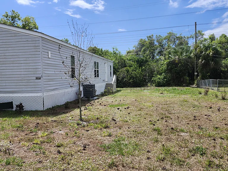 535 Clearview Dr — Photo 12