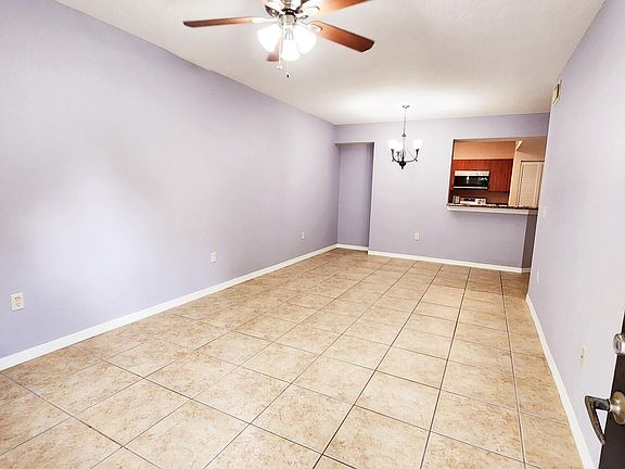 4th image of 154 SW Peacock Boulevard SW #28102