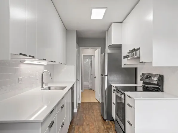 2201 Woodside Ln Unit 10, Sacramento, CA 95825