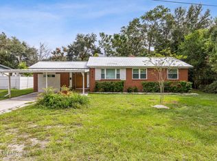 555 Glynlea Rd, Jacksonville, FL 32216