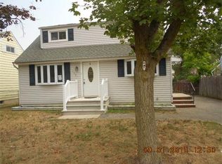 190 Austin Ave, Old Bridge, NJ 08857