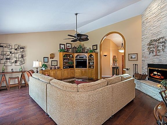 3rd image of 1228 Winter Green Ct