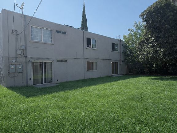 2nd image of 8104 Kiltie Way #8102