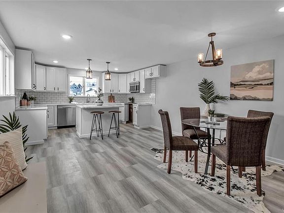 5th image of 57 Ontario Dr