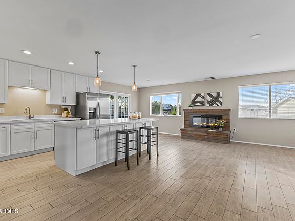 3rd image of 9827 W PALMER Drive