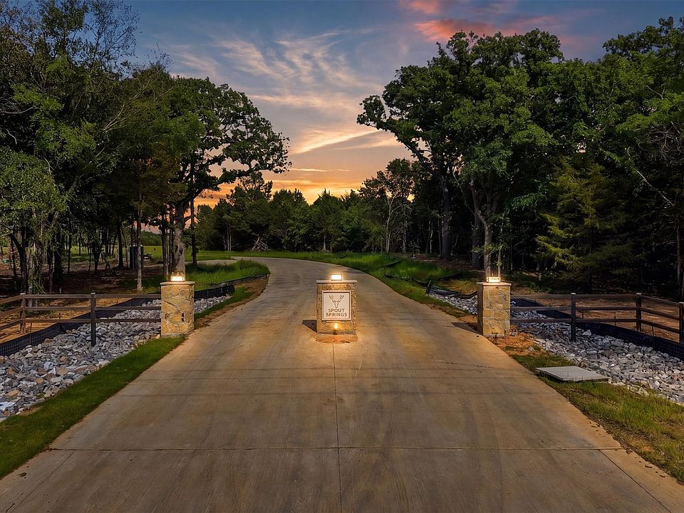 1st image of 444 Whitetail Way