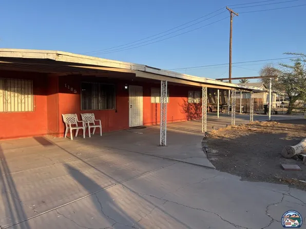 1185 Oak Rd, El Centro, CA 92243