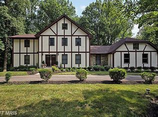 1711 Woodlore Rd, Annapolis, MD 21401