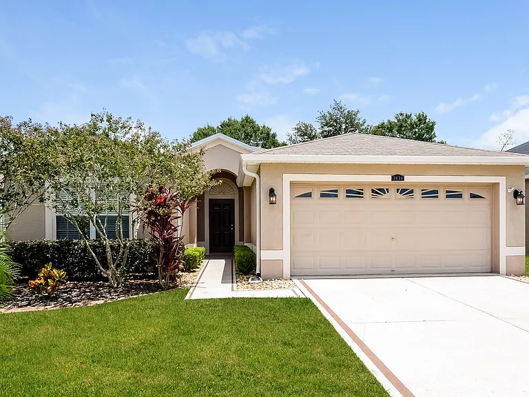 3636 Grecko Dr — Photo 1