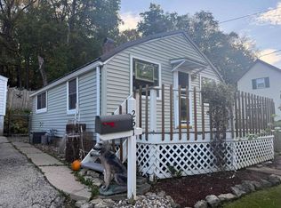 251 Ravine St, Darlington, WI 53530
