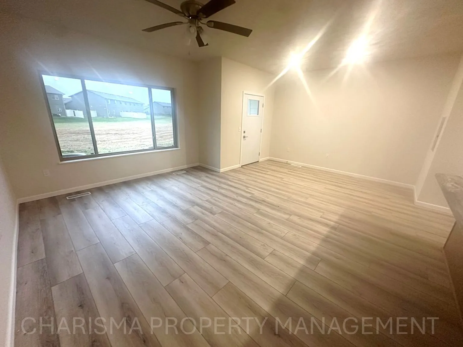 32nd Street Condominiums — Photo 3