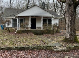2911 Taft Hwy, Signal Mountain, TN 37377