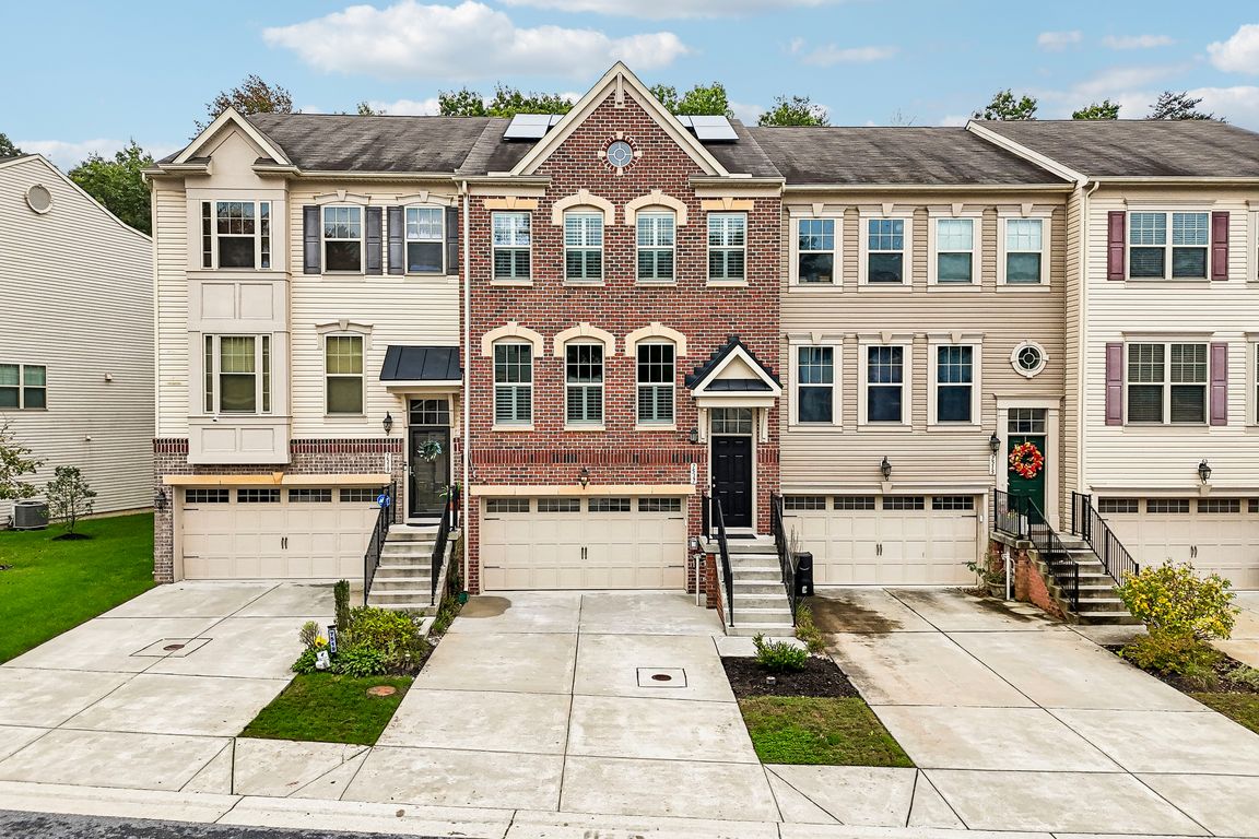 Holly Ridge Dr-S1710-057.jpg