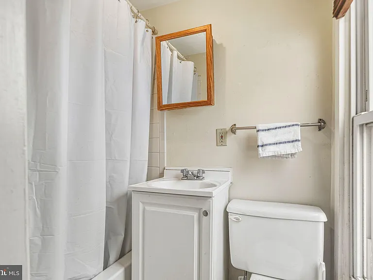 788 S 2nd St #3 — Photo 3