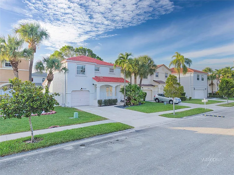 15151 NW 6th Ct — Photo 45