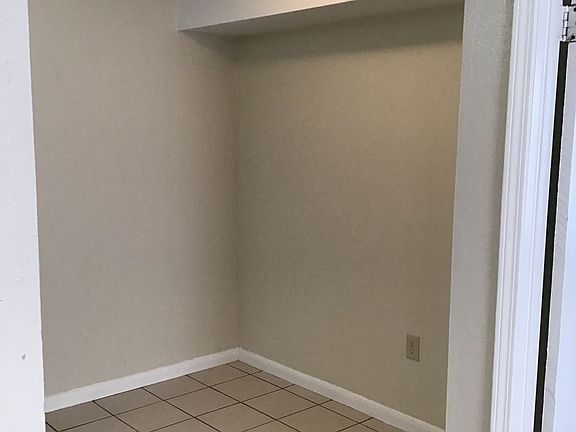 5th image of 8566 Leake Ave #A-d
