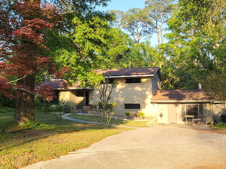 Northmoor Ct — Photo 2