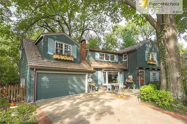 A storybook home on a storybook lot.