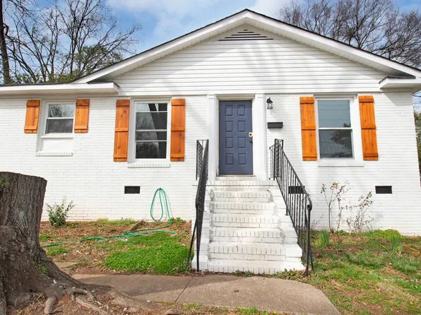 1323 Edgewater Dr, Charlotte, NC 28210