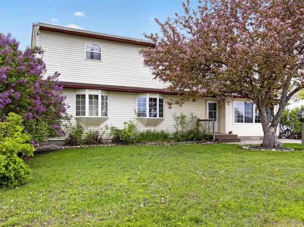 729 7th St S, Breckenridge, MN 56520