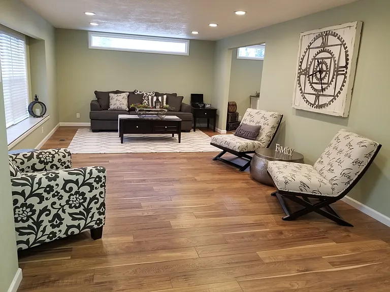 105 E Twin Willow Dr — Photo 5