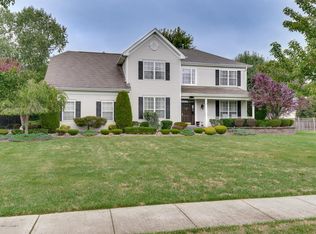 6 Jennings Dr, Allentown, NJ 08501