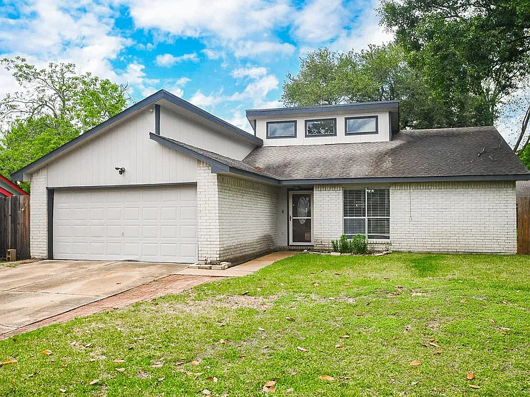 2406 Blue Mist Ct — Photo 2