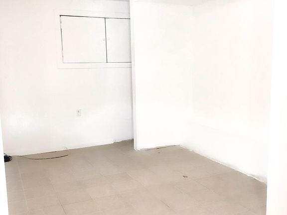2nd image of 219 Targee St