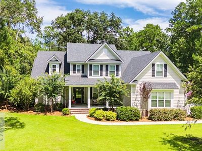 860 Saint Catherine Cir, Richmond Hill, GA, 31324