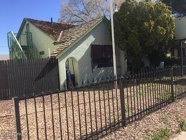 1st image of 214 & 218 W Hopi Dr