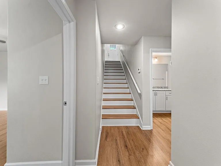 105 Pocola Dr #B — Photo 33