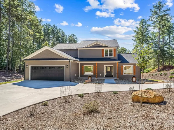 2366 W Paradise Harbor Dr, Connelly Springs, NC 28612