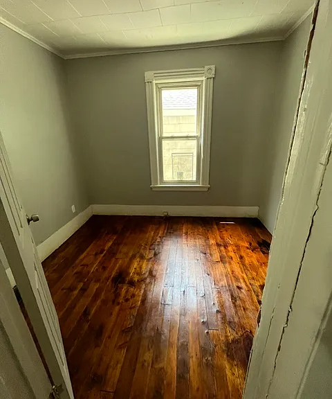 56 Cady St — Photo 8