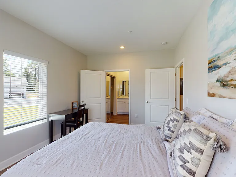 Coastal Club Apartments — Photo 28