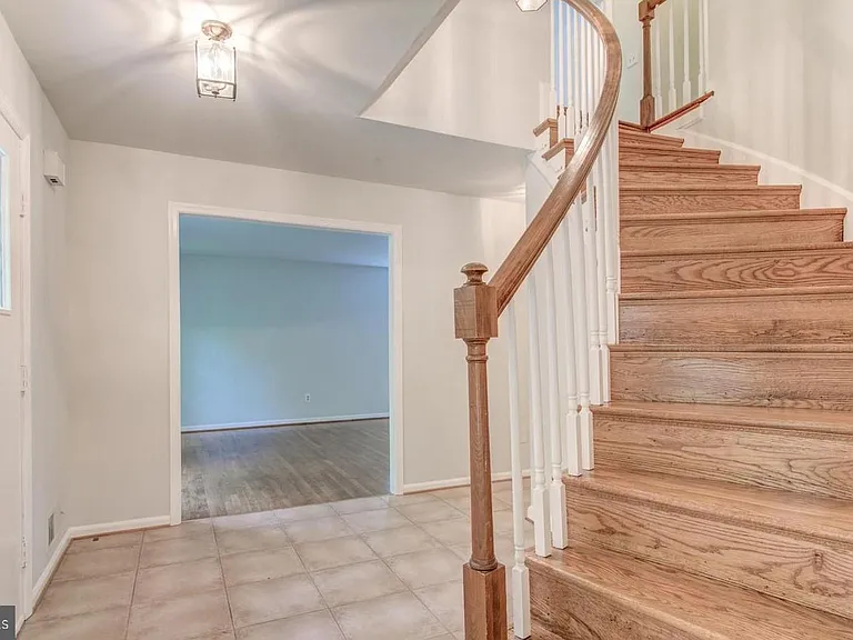 3222 Brookings Ct — Photo 9