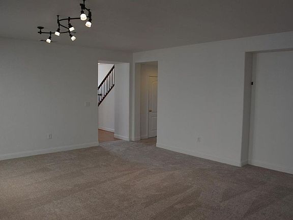 4th image of 30 Sequoia Grove Way