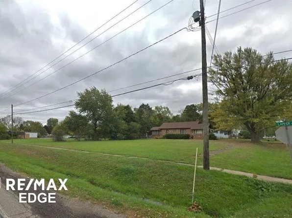 Lapeer Rd, Burton, MI 48509