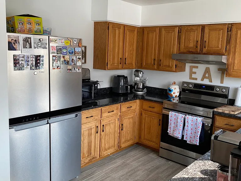 140 Clark St #5 — Photo 3
