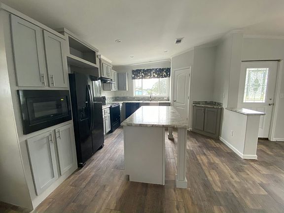 4th image of 6429 Forest Lake Dr #Rn8e20