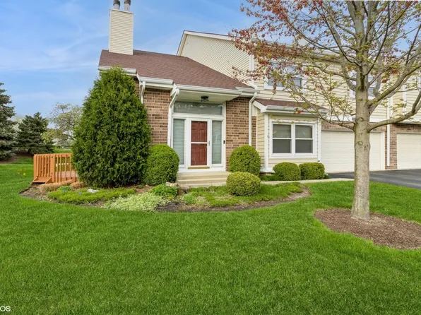 7921 Stewart Dr, Darien, IL 60561