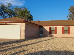 1808 Dean Martin Dr, El Paso, TX 79936