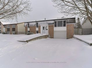 35 Mortensen Dr, Loyalist, ON K7N 1W2