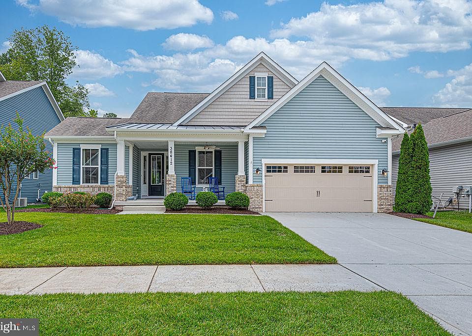 1st image of 38412 Carroll Dr